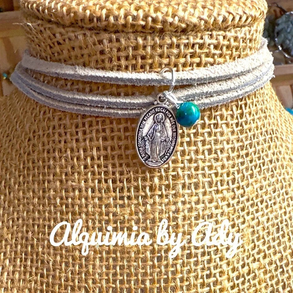 Virgin Mary medal turquoise suede leather cord wrap around choker necklace - Picture 1 of 5